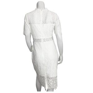 NWT LULUS Remarkable Lace Dress